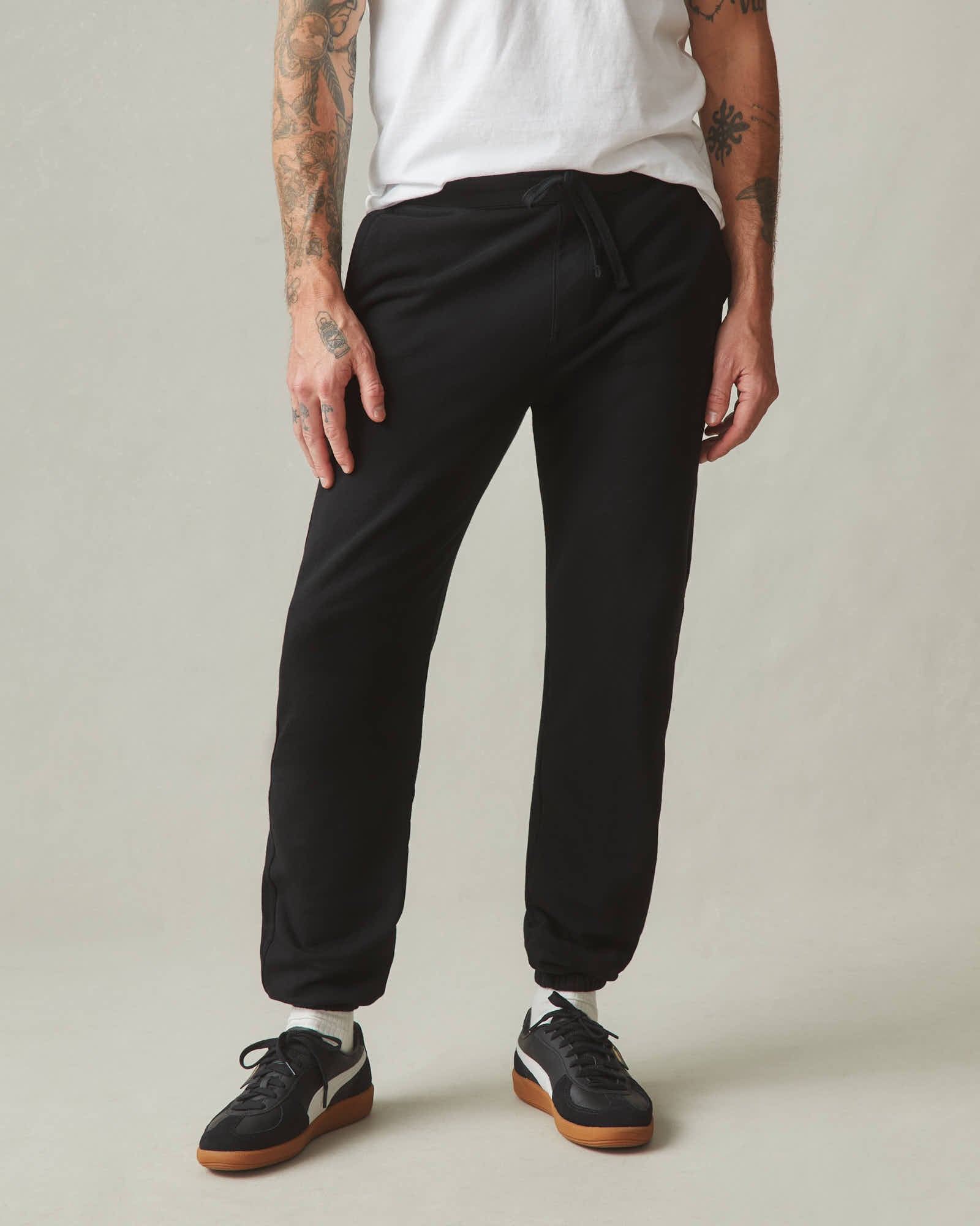 Men's classic sweatpants on sale