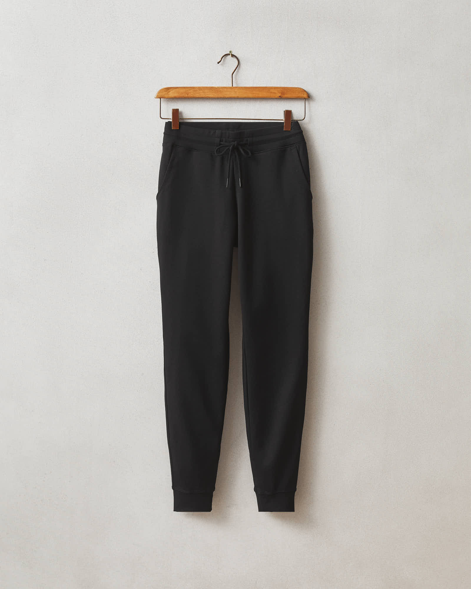 Downtown Women's Tapered Sweatpants