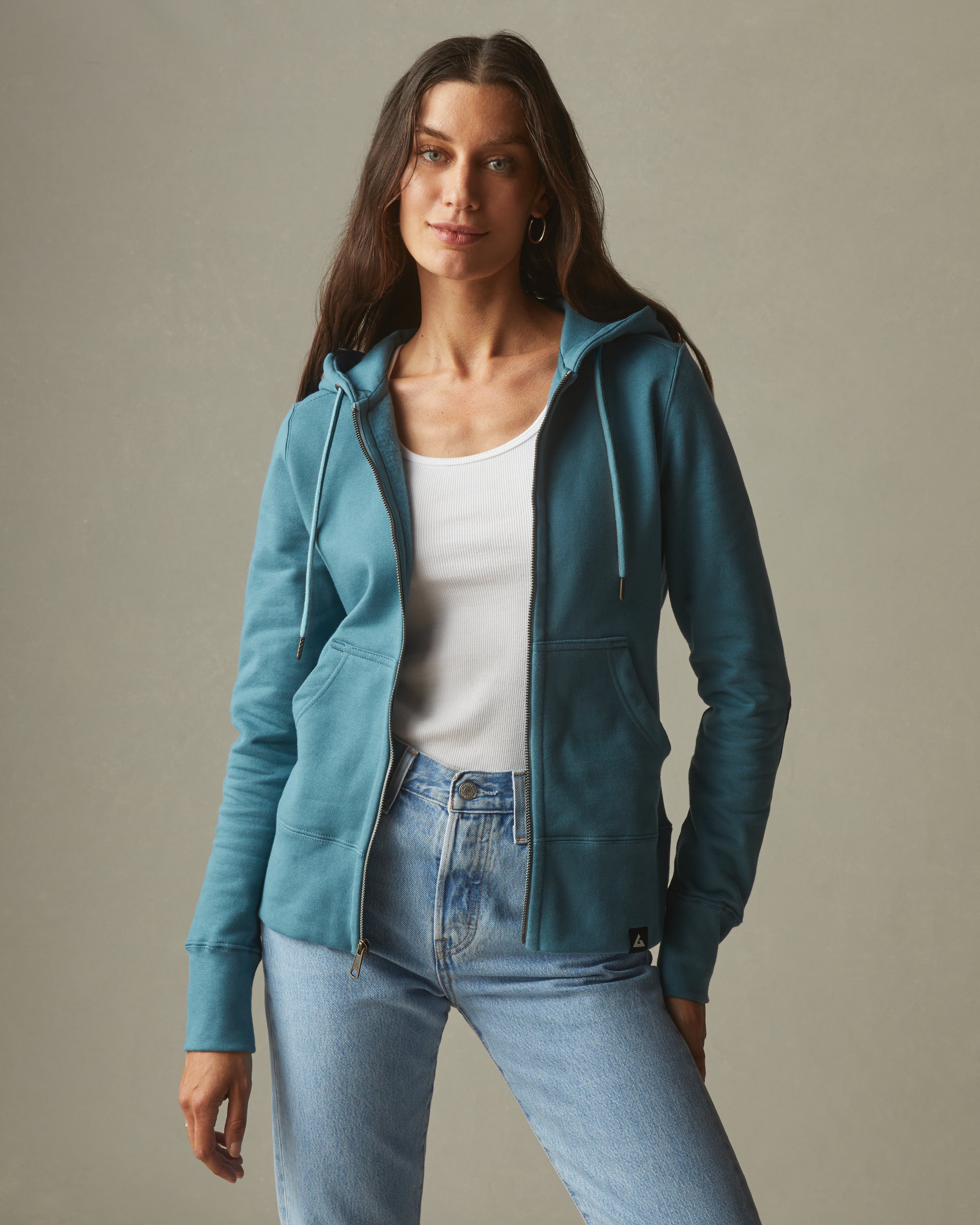 My Favorite 37 Hoodie Outfit Ideas 2020  Jacket outfit women, Oversized denim  jacket outfit, Denim jacket outfit women